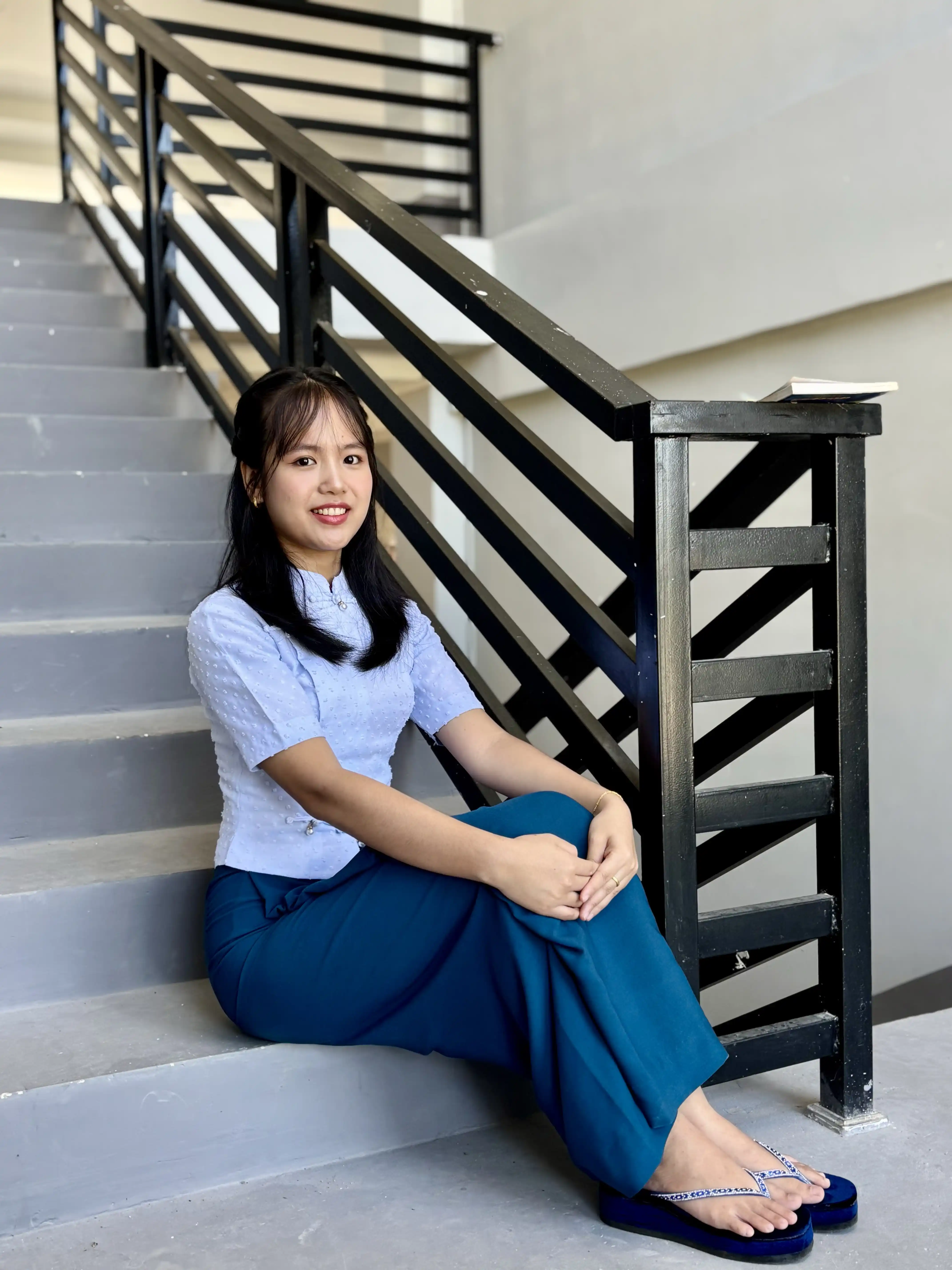 Full-body Image 7 of Hnin Cherry Phway