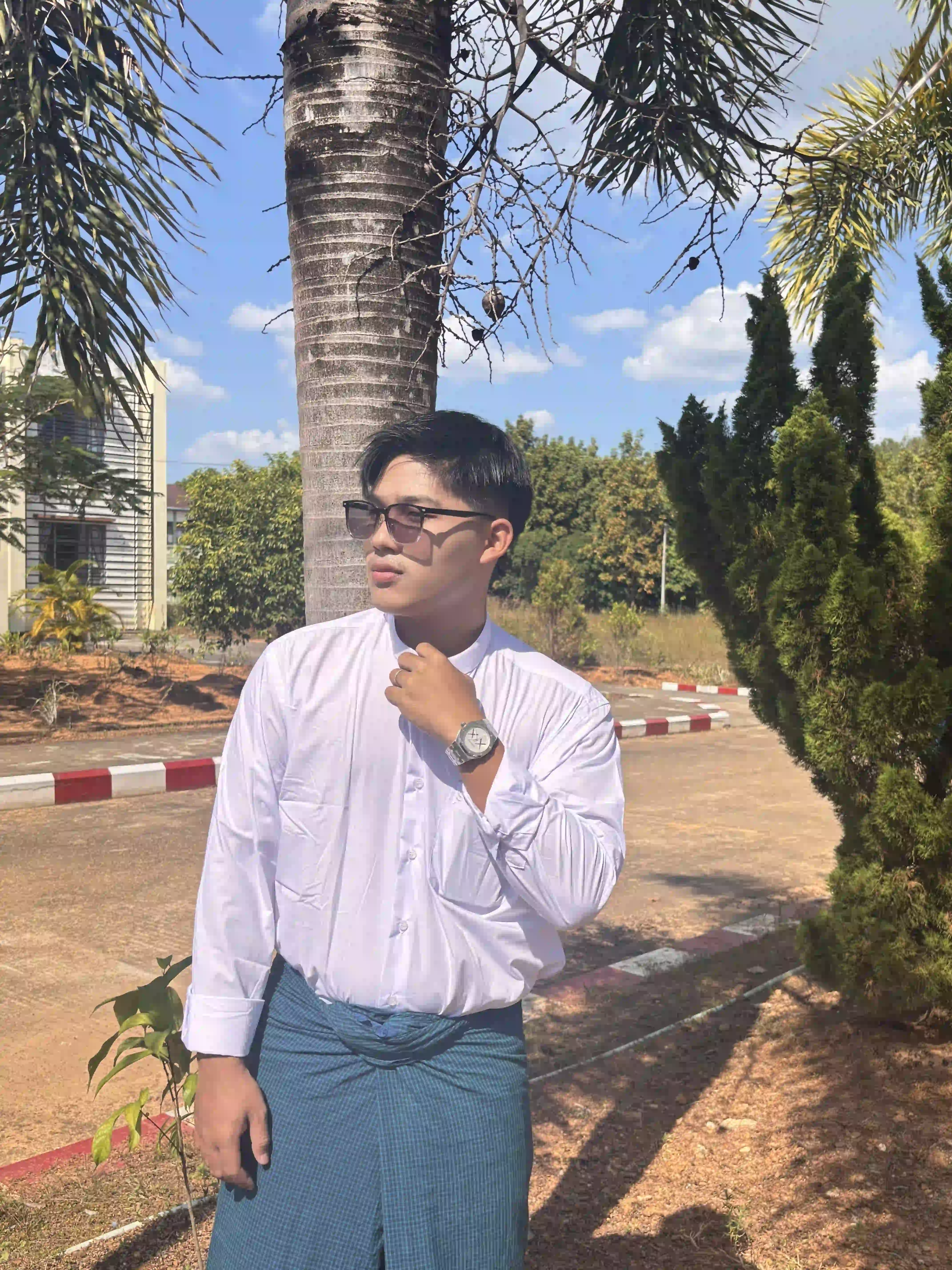 Full-body Image 7 of Pyae Sone Aung