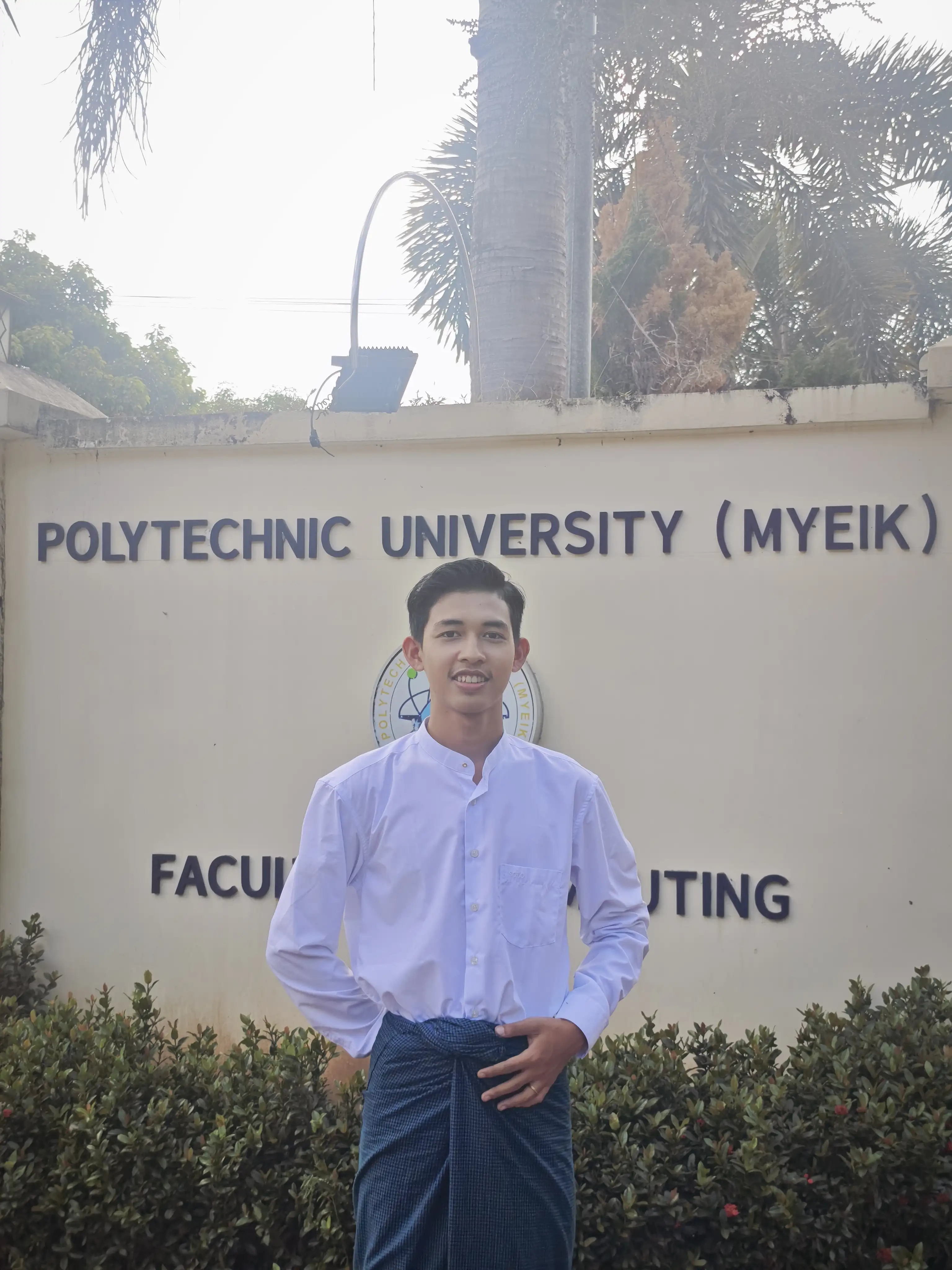 Full-body Image 5 of Han Pyae Phyo