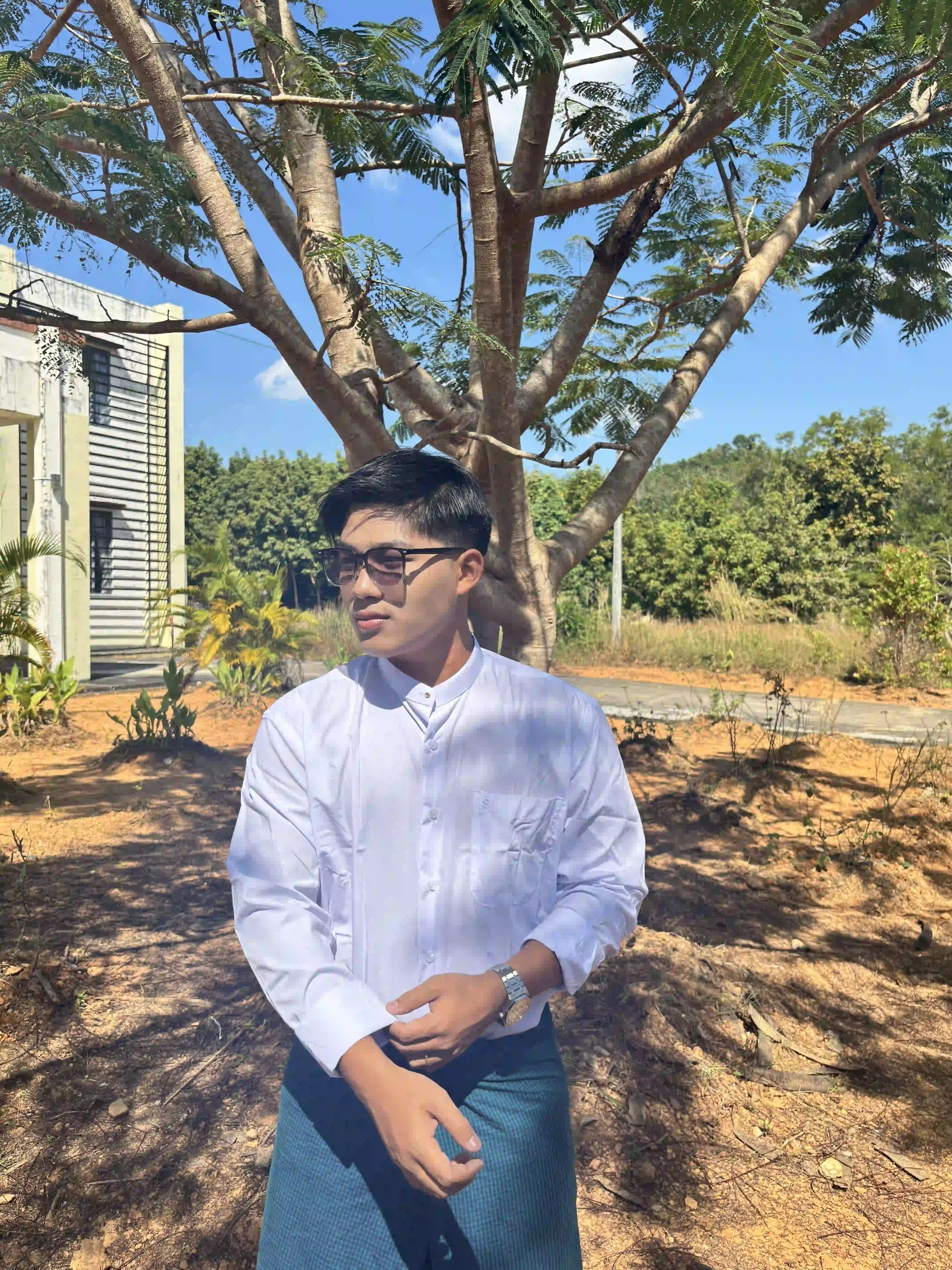 Full-body Image 5 of Pyae Sone Aung