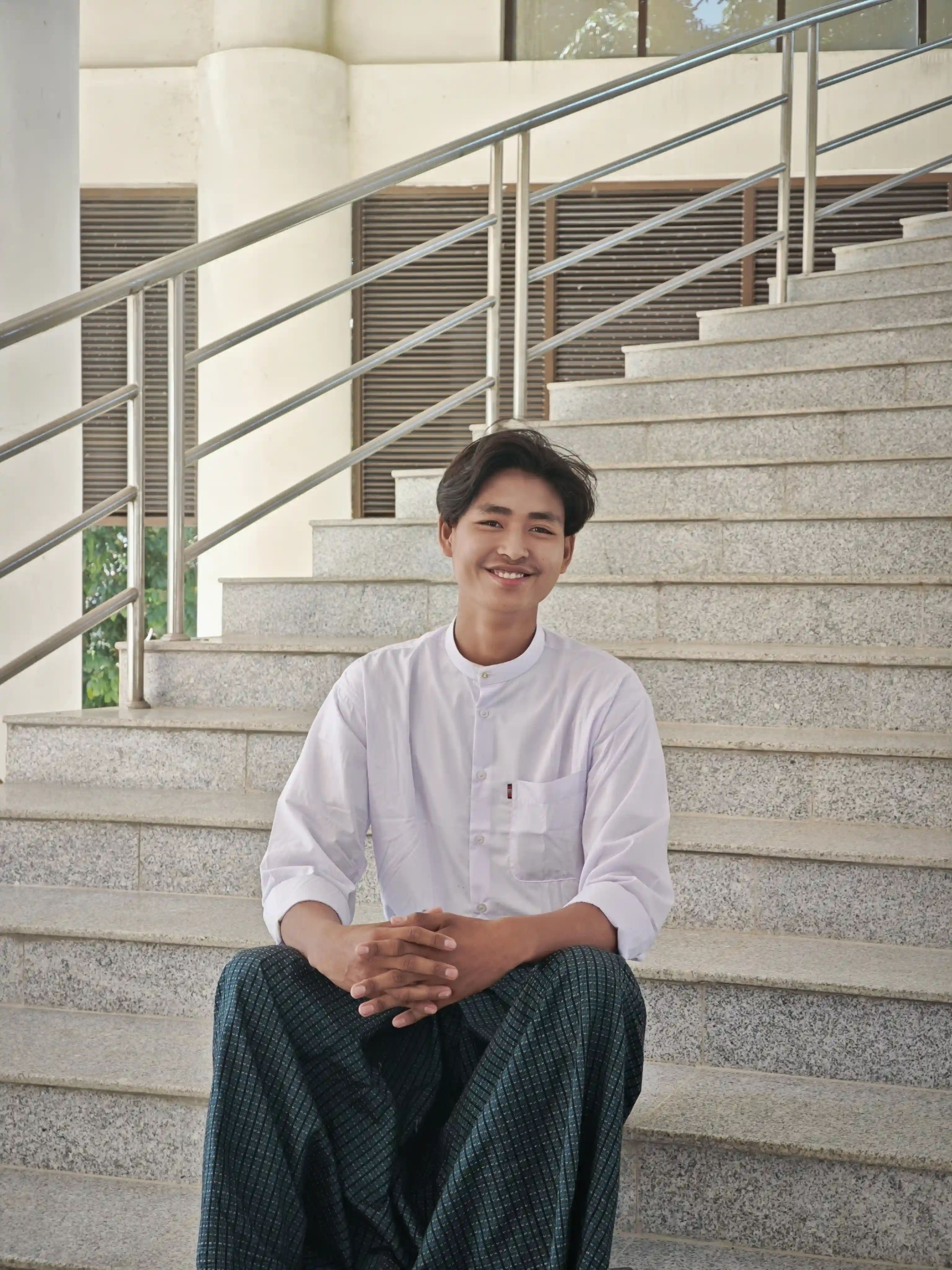 Full-body Image 3 of Chit Min Aung