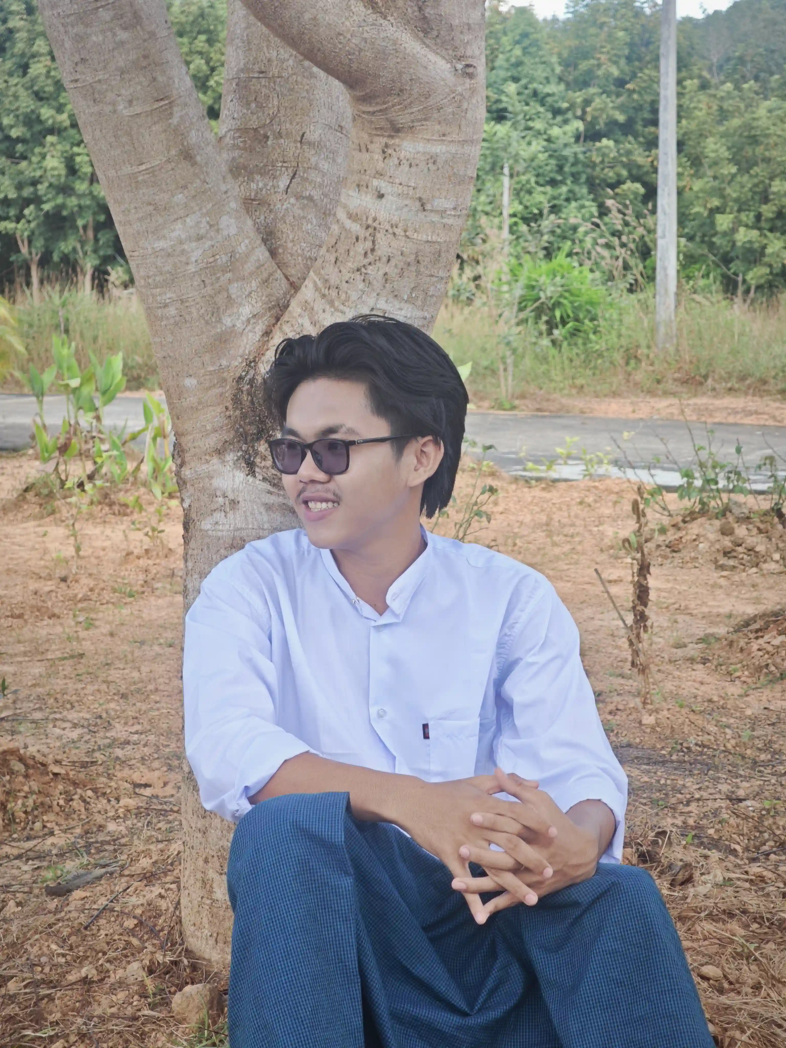 Full-body Image 5 of Aung Aung