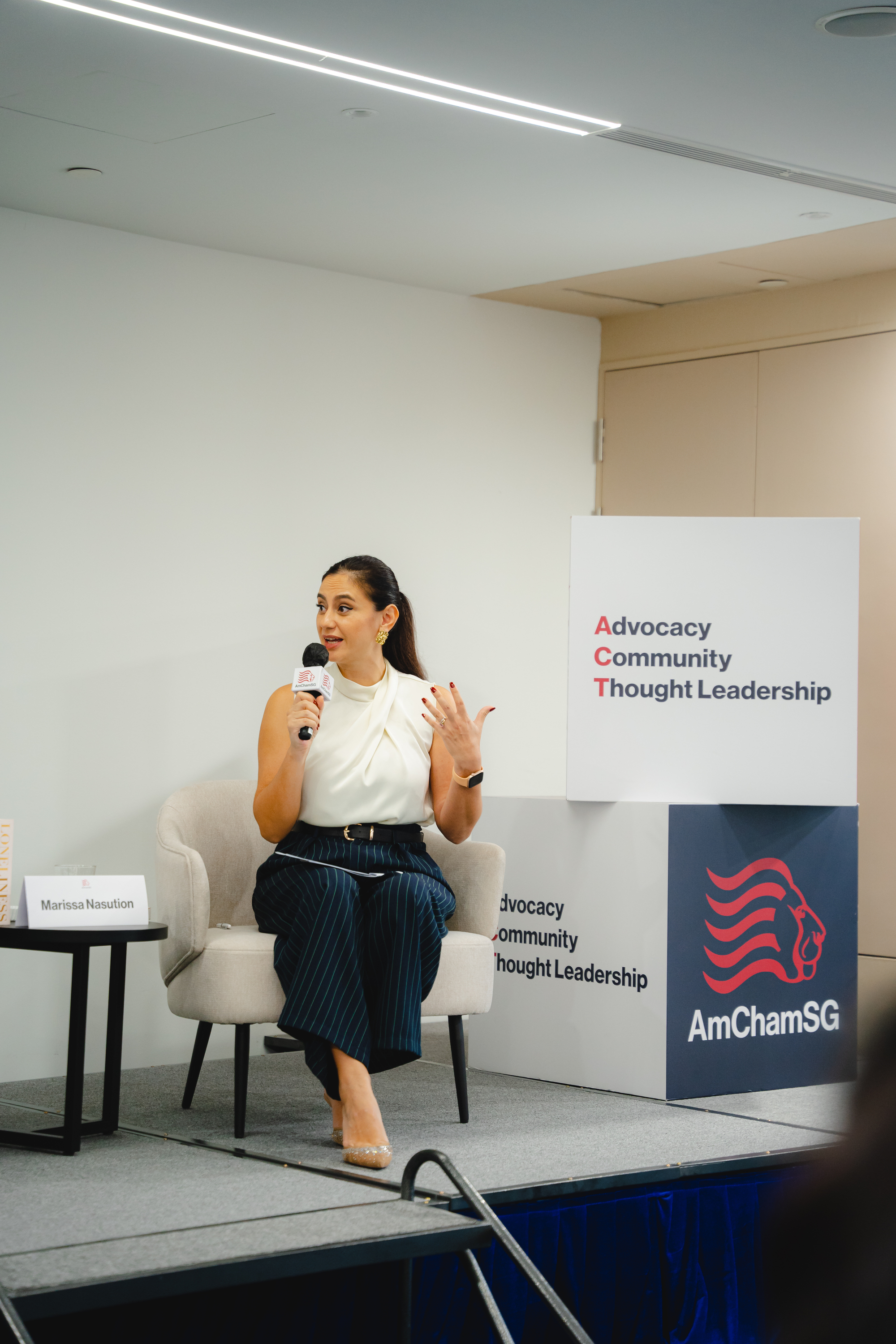 The Art of Public Speaking: Presence, Connection & Storytelling (3 hours)