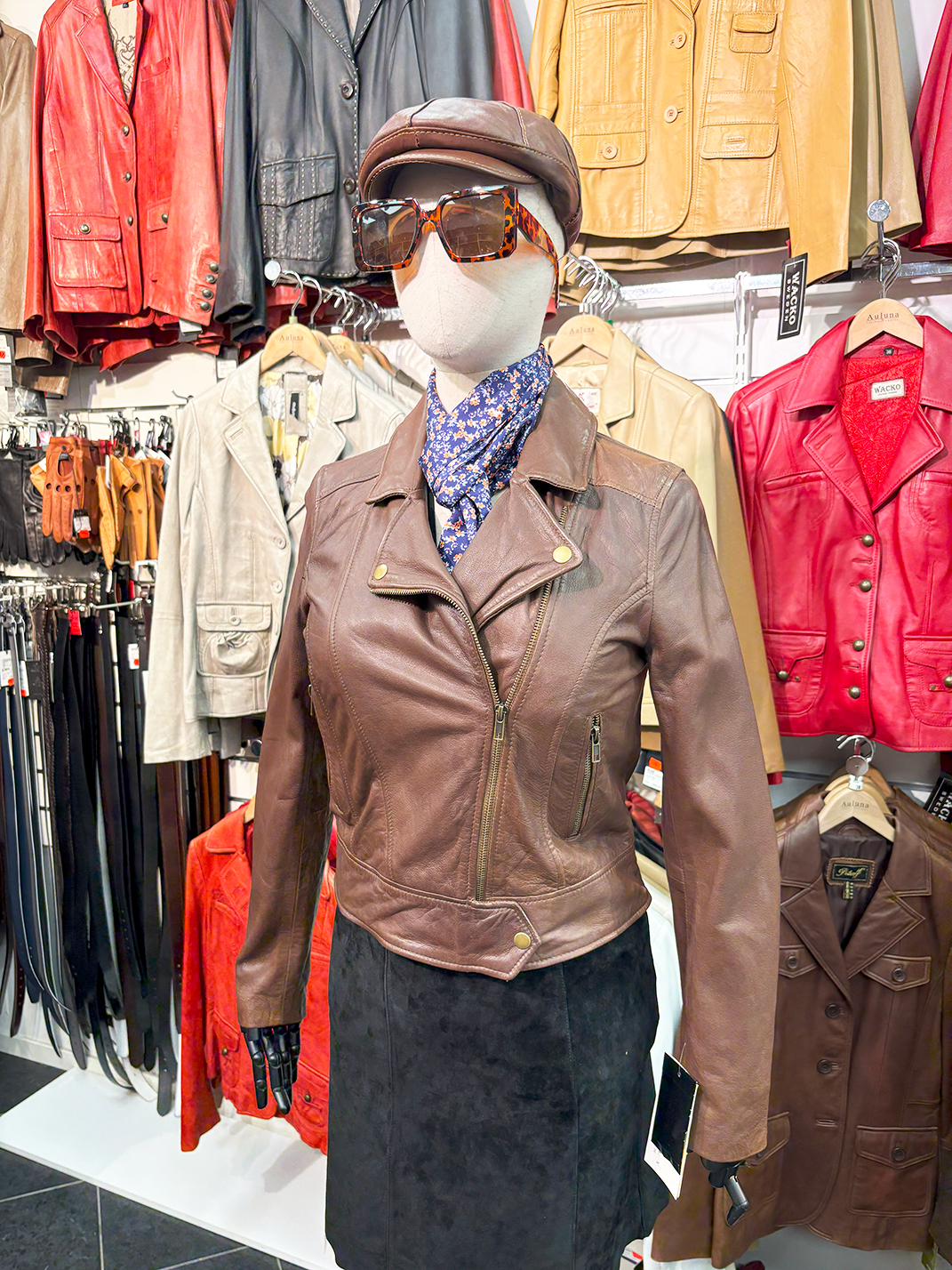 Butterfly Skinnjacka Dam