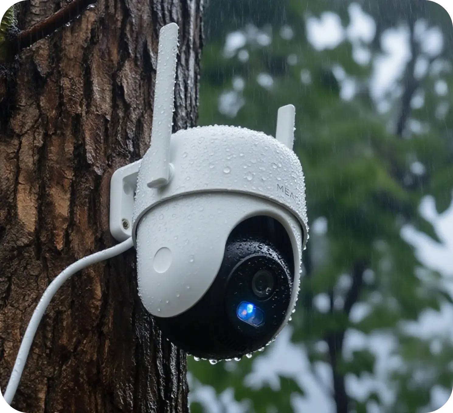 High-performance Wi‑Fi Camera S2 featuring 4MP lens and spotlight for active defense
