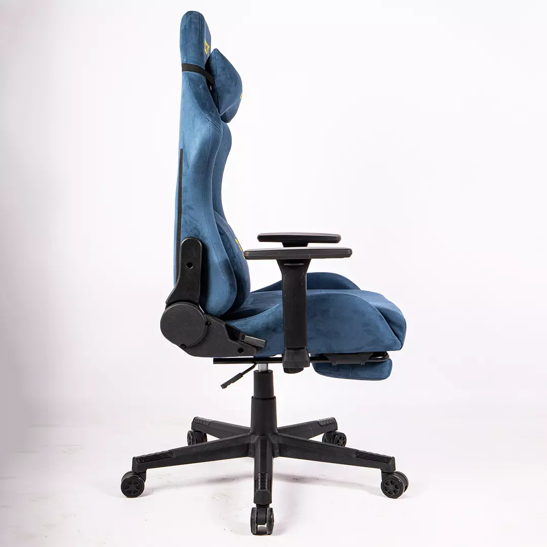 Assembly guide illustration showing easy 3-step setup for Boost Ascend Blue ergonomic chair