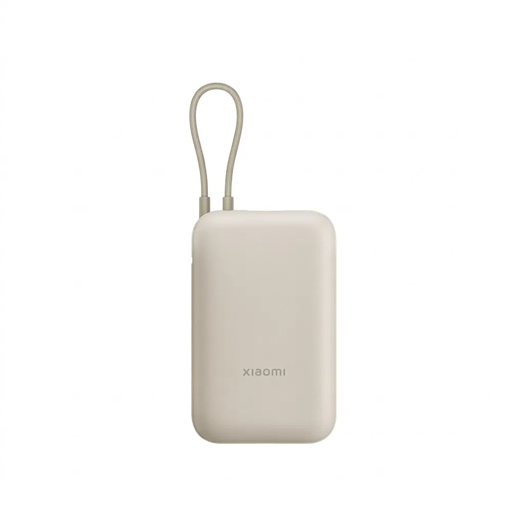 Top view of Xiaomi Power Bank charging an iPhone and Android smartphone simultaneously