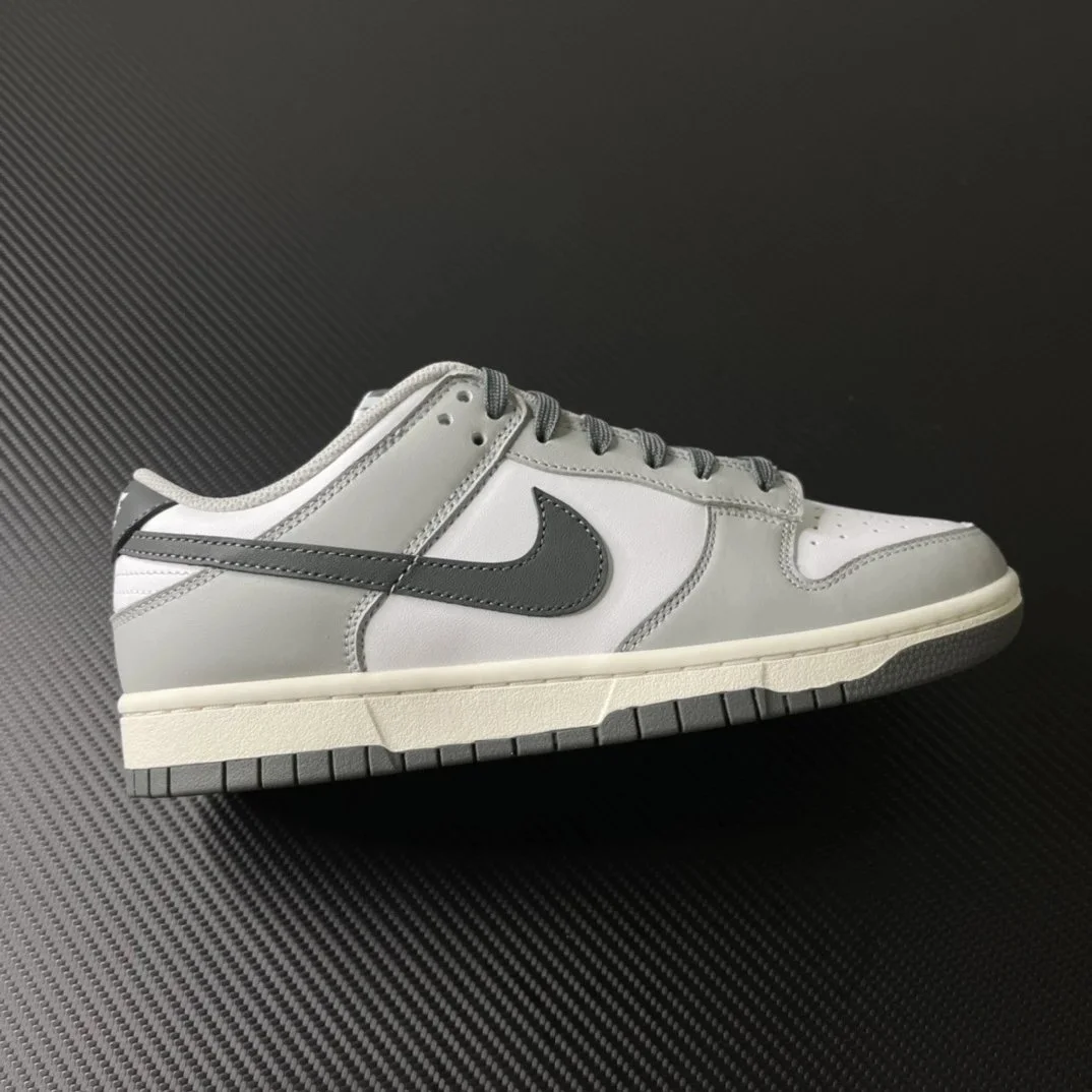 Nike Dunk Low Light Smoke Grey (Women's)