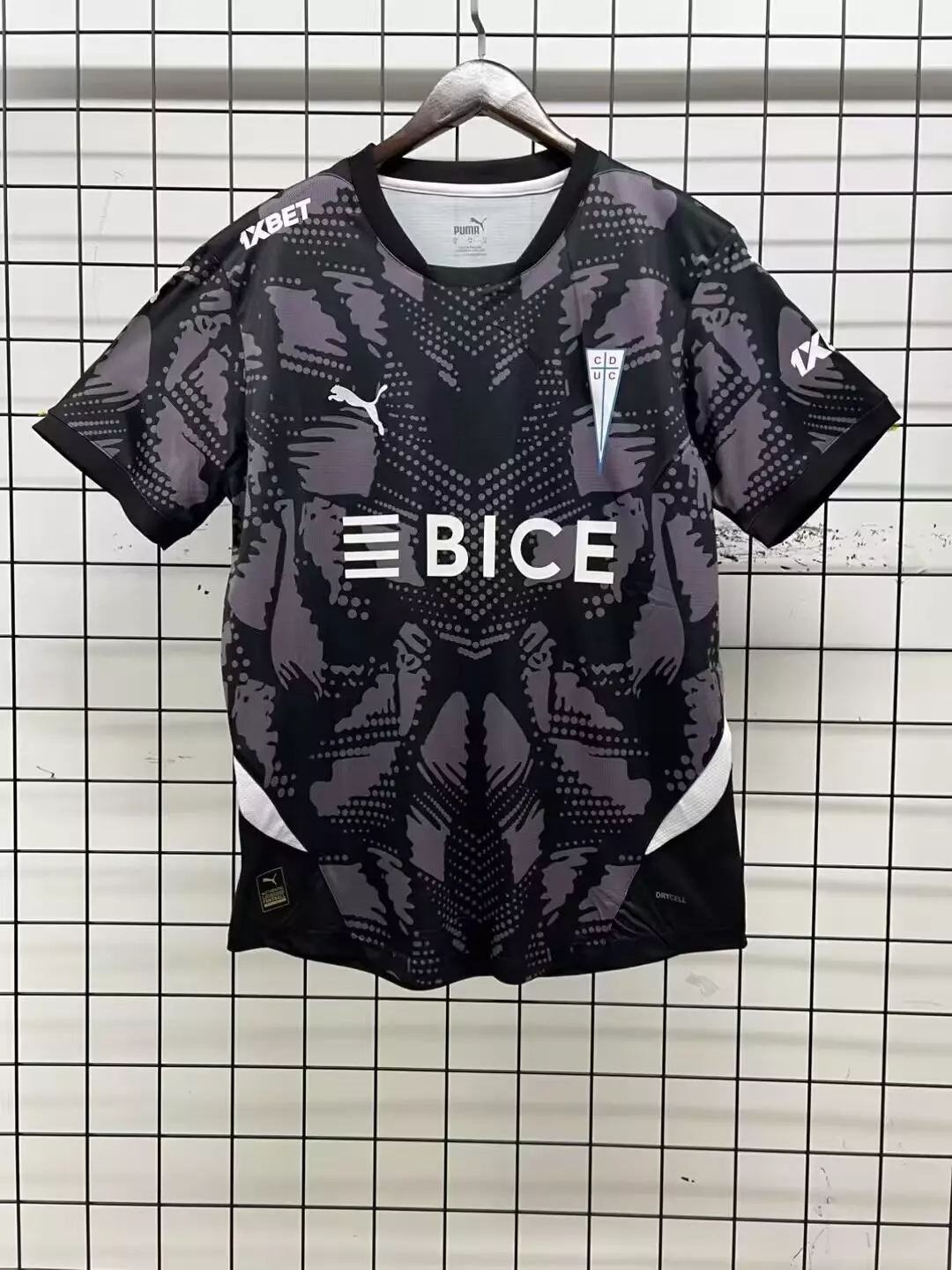 Camiseta Universidad Católica Arquero 2025-26