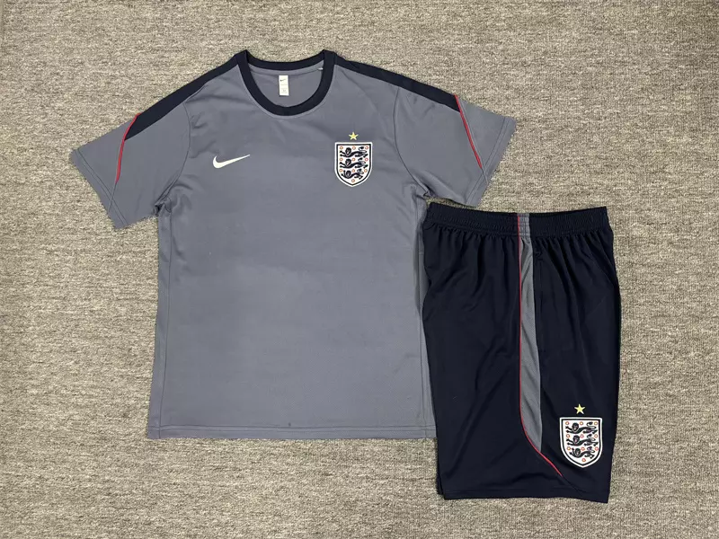 Training Kit Inglaterra Niños 2026 (Polera + Short)