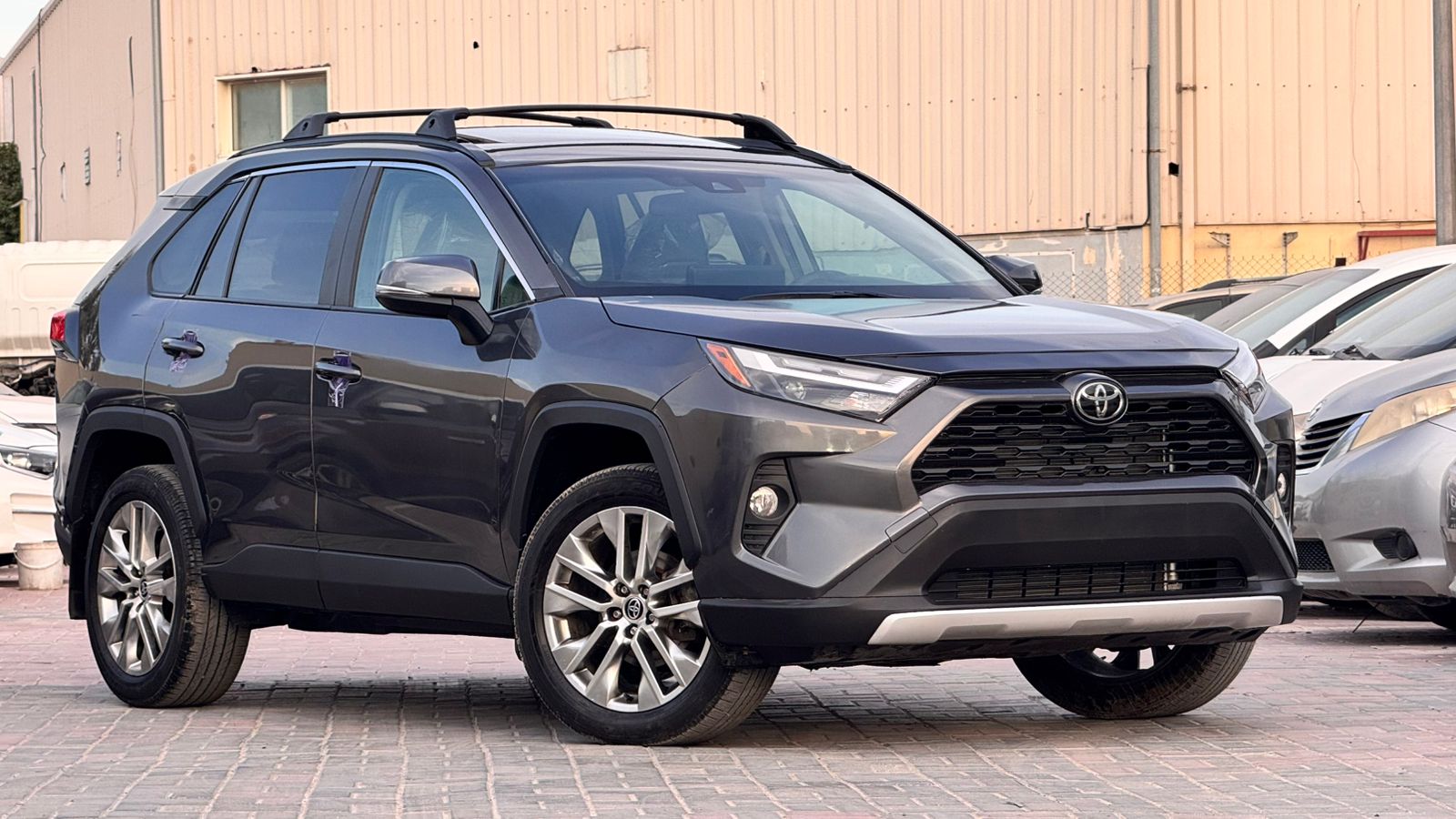 Toyota RAV4 - 2023