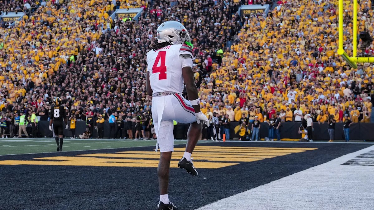 Ohio State's Jeremiah Smith Dominates Heisman Race After Record Day Against Iowa