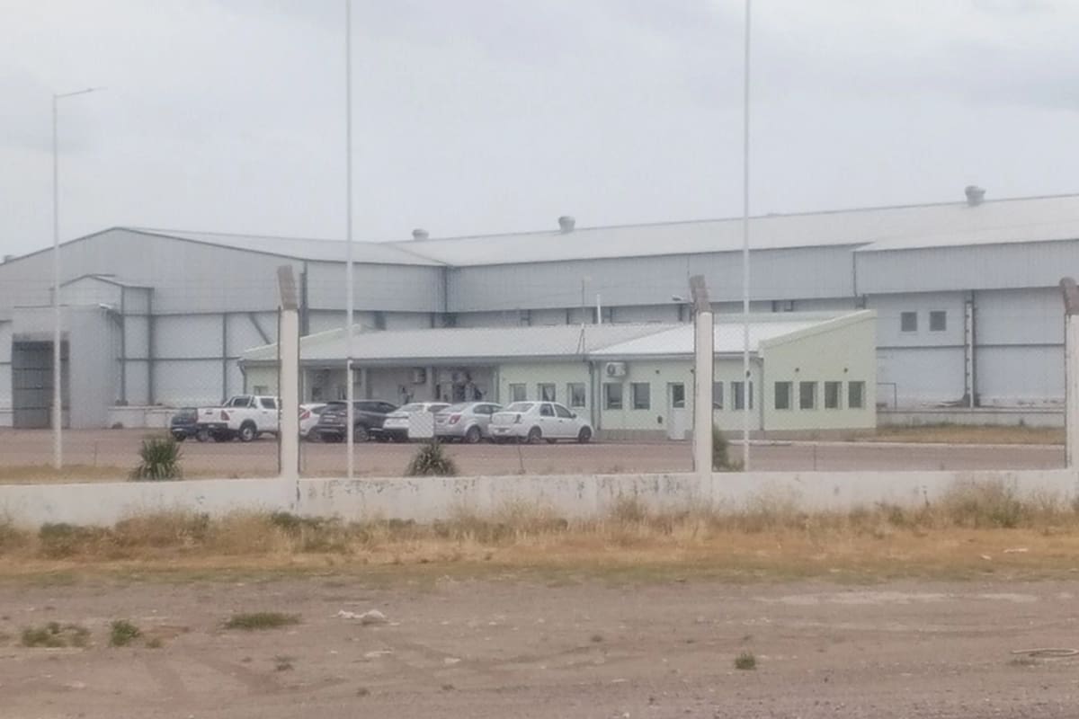 Capital chino avanza mientras patronal argentina despide obreros