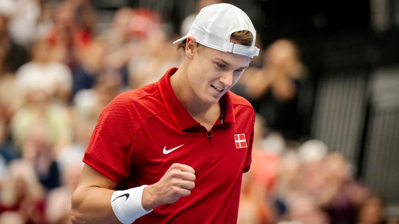 Rune sender chokbølger gennem tennisverdenen efter 11 måneders skadespause