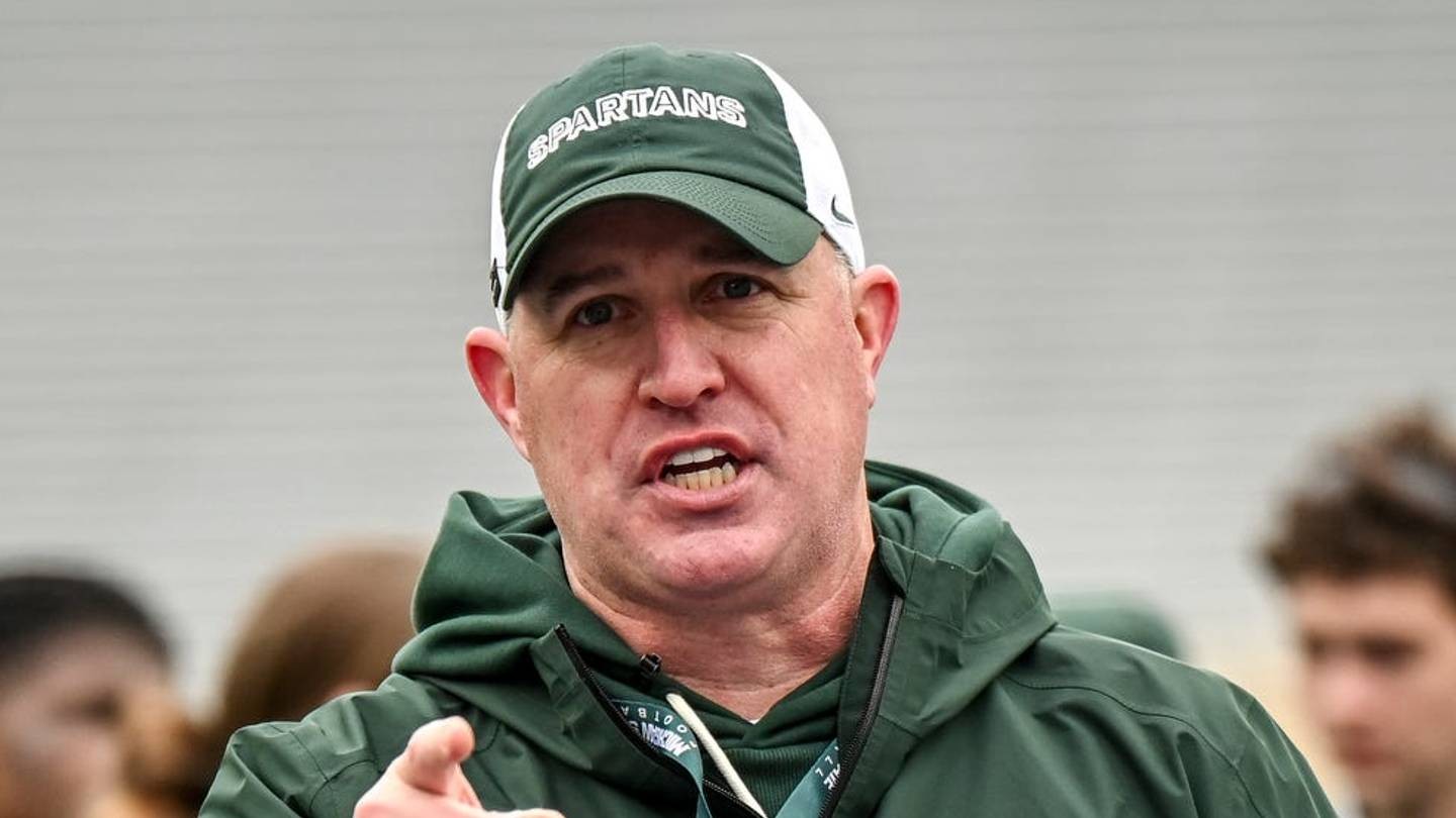 Iowa Transfer Jaziun Patterson Joins Loaded Michigan State Backfield