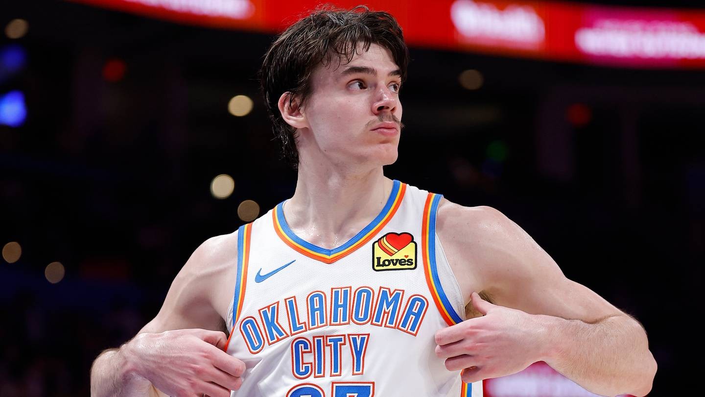 Iowa's Josh Dix, Payton Sandfort Shine as Thunder Seek First Summer League Win
