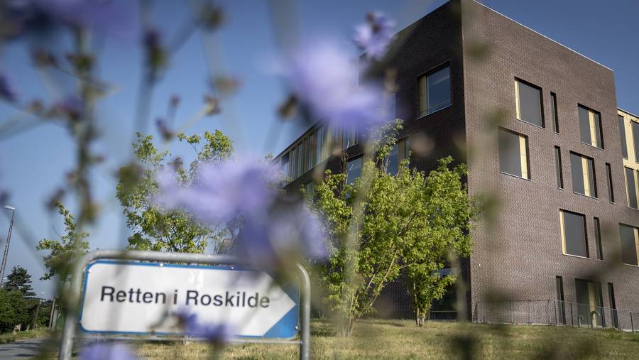 Sextortion-sag: 25-årig tiltalt for 43 forbrydelser