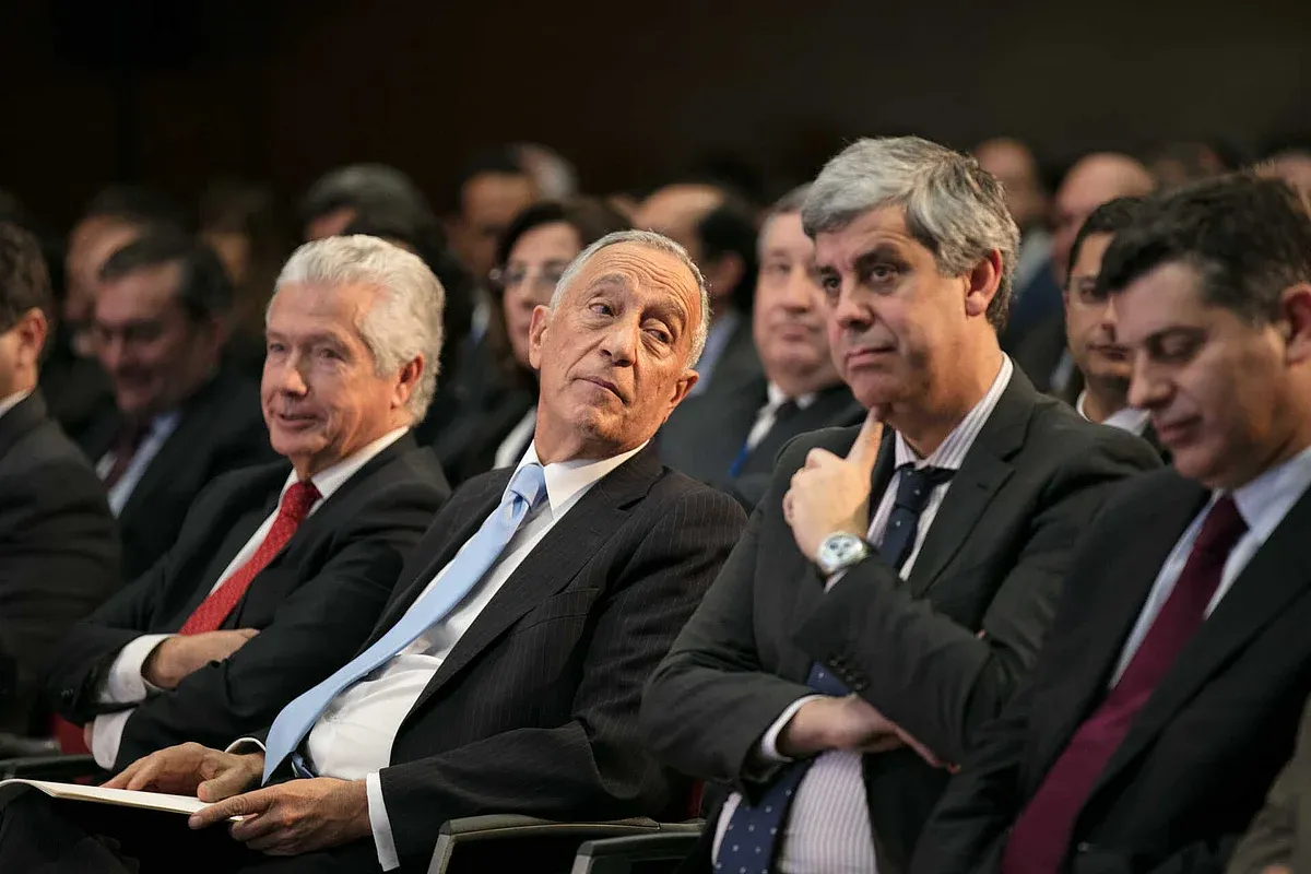 Centeno arrasa Marcelo: «Não se dá posse a governos sem apoio parlamentar»