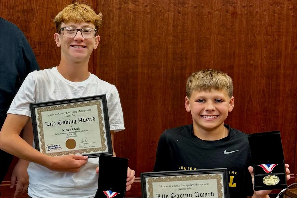 <h1>Two Iowa Teens Save Elderly Woman Stranded in Yard for 16 Hours</h1>