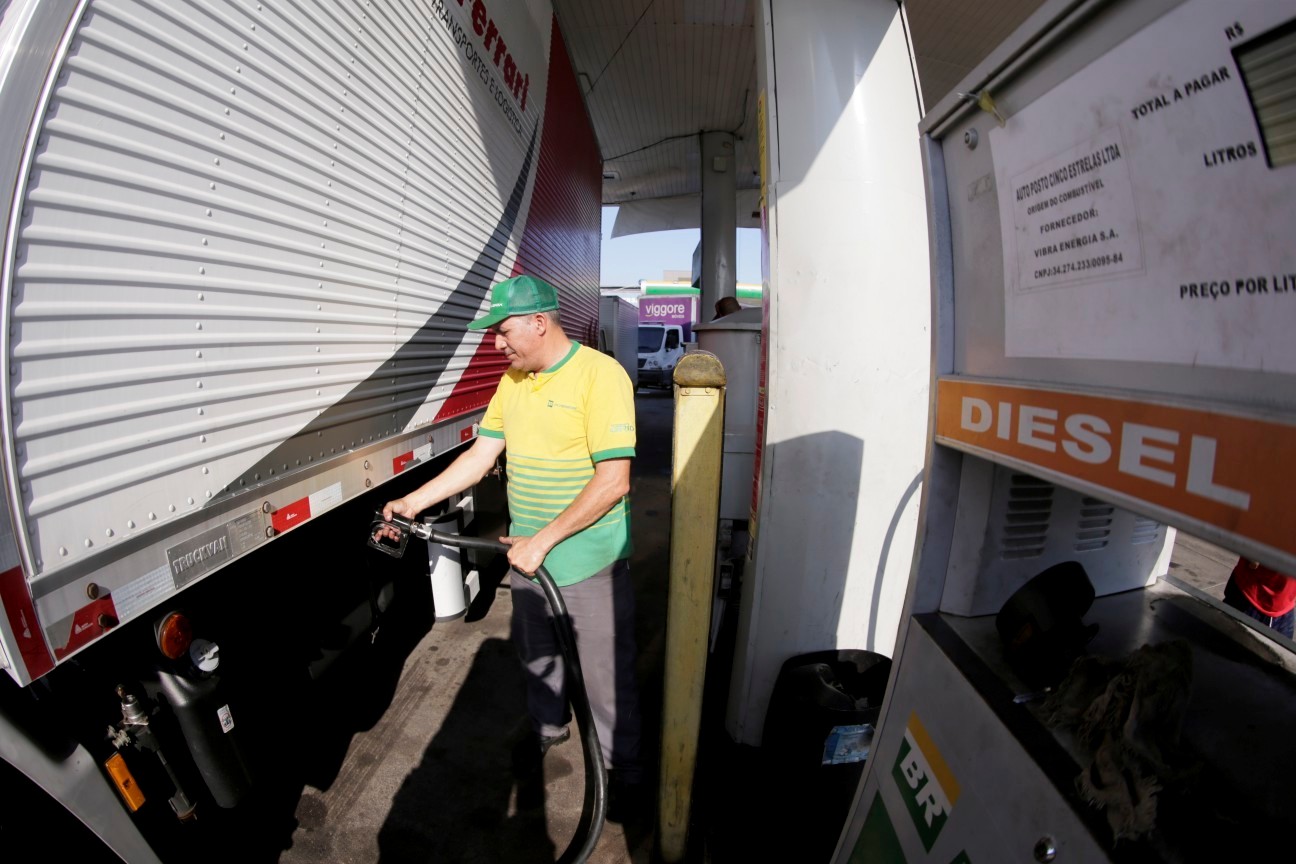Combustível: risco de escassez de diesel preocupa importadores e setor agrícola