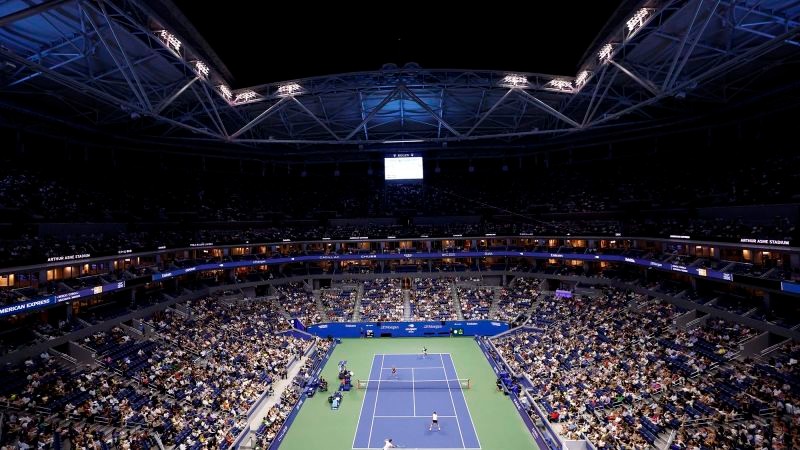El US Open se rinde al lujo imperial: el pueblo aficionado queda fuera
