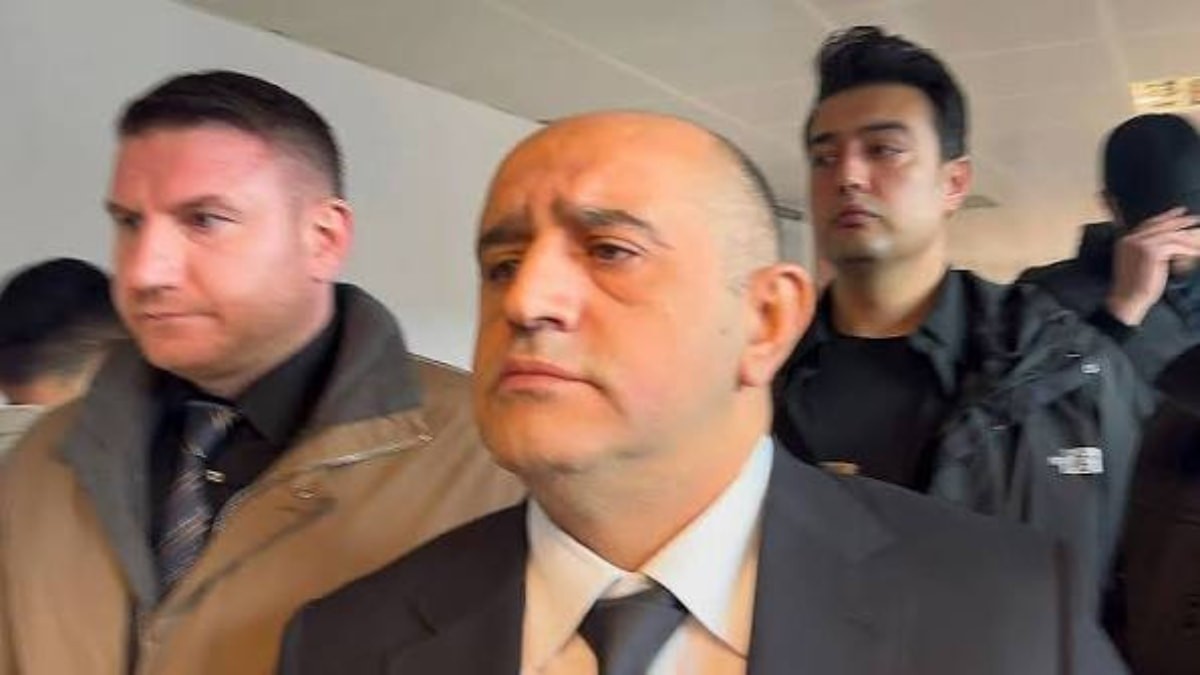 İmamoğlu Davasında Çarpıcı İfade: Belediye Makamı Para Toplamak İçin Kullanıldı