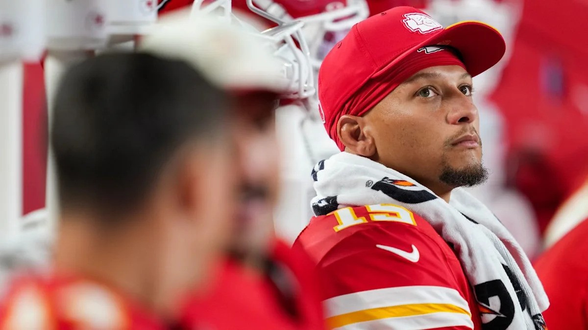 Fantasy Football Week 1: Start These 3 Players, Bench These 3 Stars