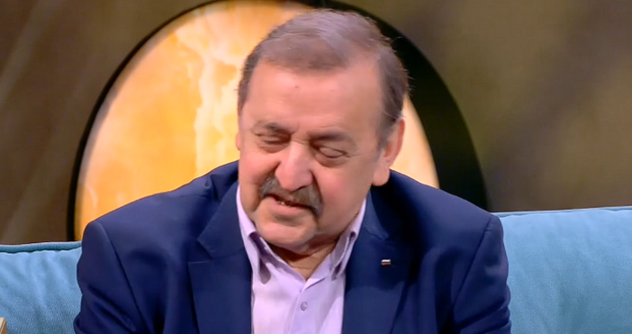 Проф. Кантарджиев: Маска в джоба, българи, есента идва с вируси