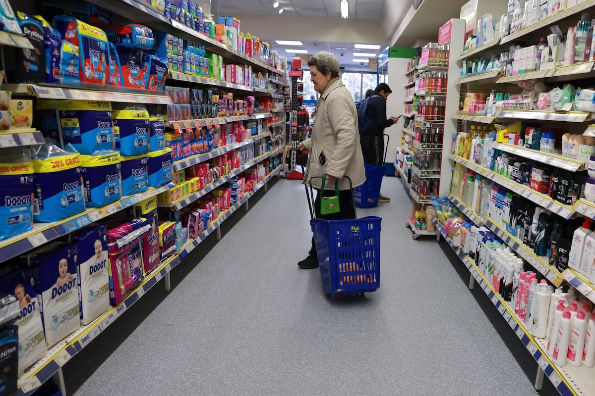 Europa baja inflación mientras pueblos sufren capitalismo
