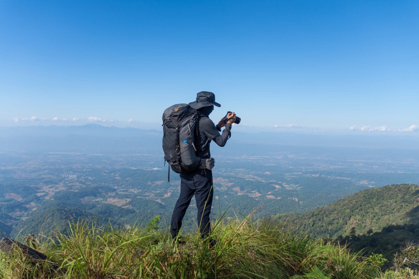 Inovação no Brasil: Como Turismo e Economia Financiam a Saúde Regional