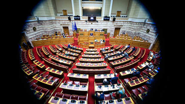 Υποκλοπές: Η δημοκρατία υπό επιτήρηση και η σιωπή των θεσμών