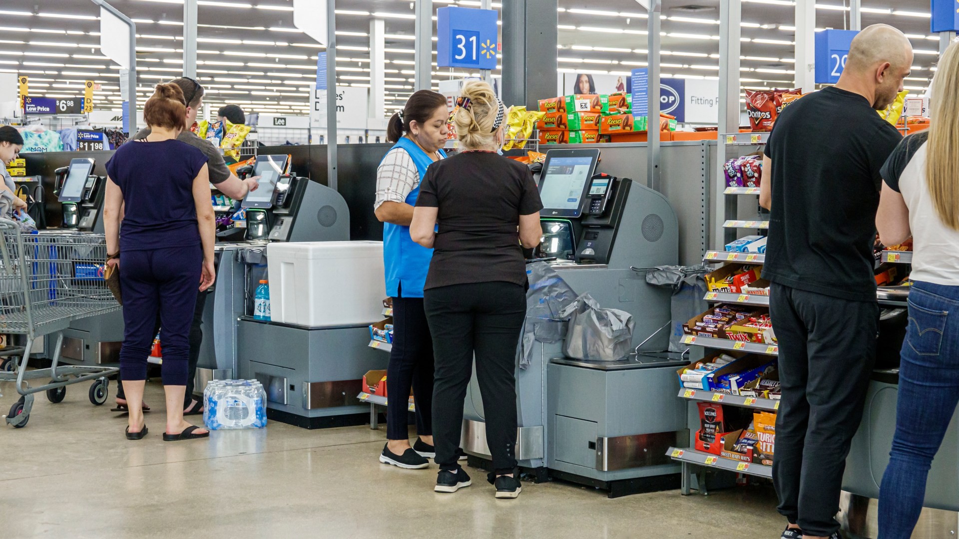 Walmart Shoppers in Iowa: Check Your Freezers and Pantries for These Recalled Items