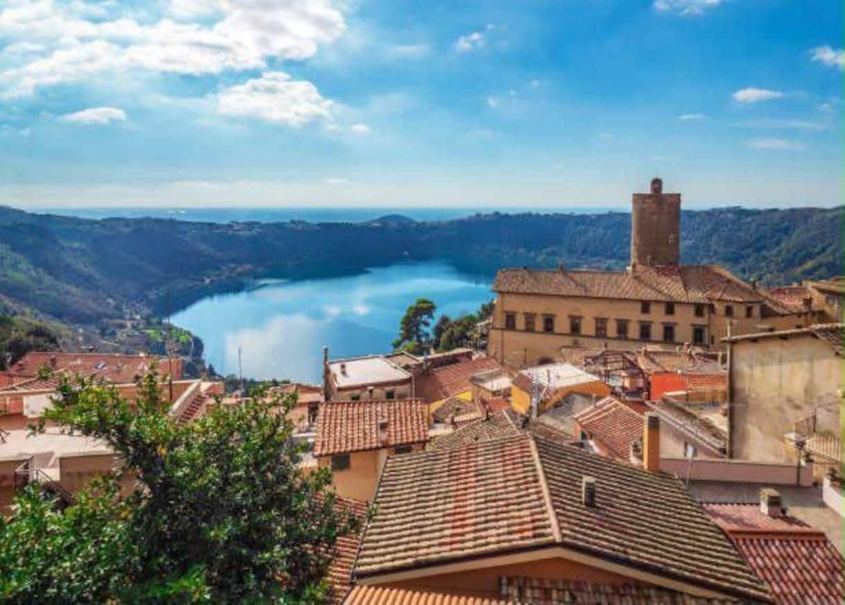 Nemi, il vino che fa paura a Bruxelles: Borgo DiVino torna a settembre