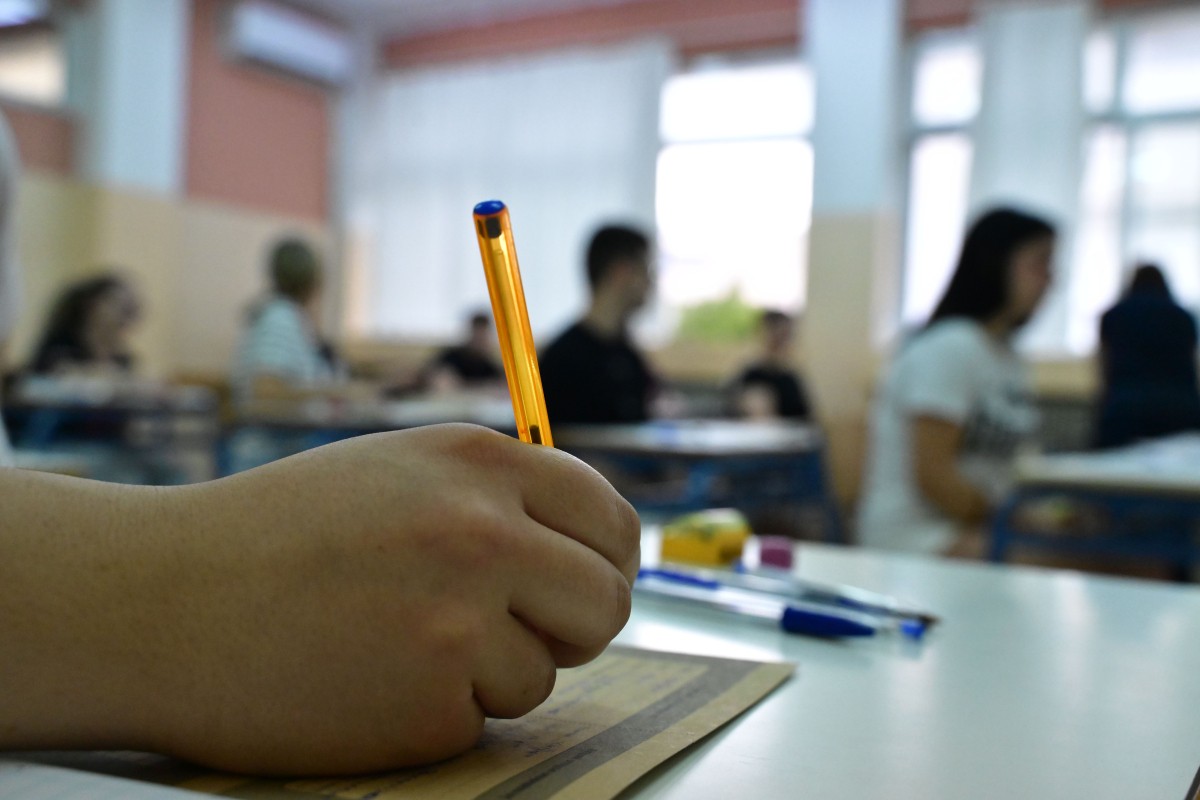 Η Στροφή της Νεολαίας προς τα Όπλα: Μια Ανάσα Ελπίδας για την Πατρίδα