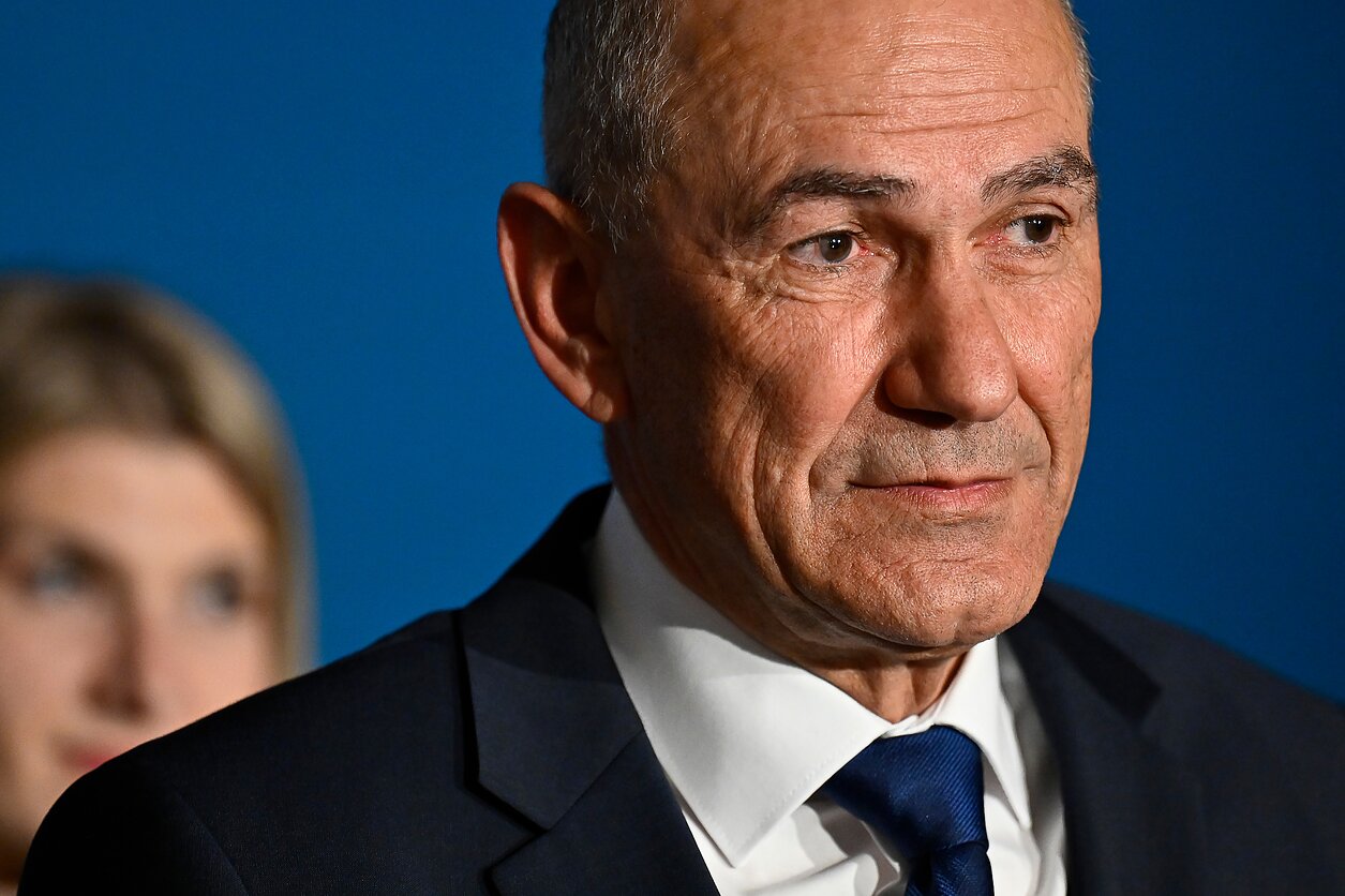 Janša grįžta į valdžią Slovėnijoje: iššūkis demokratijai