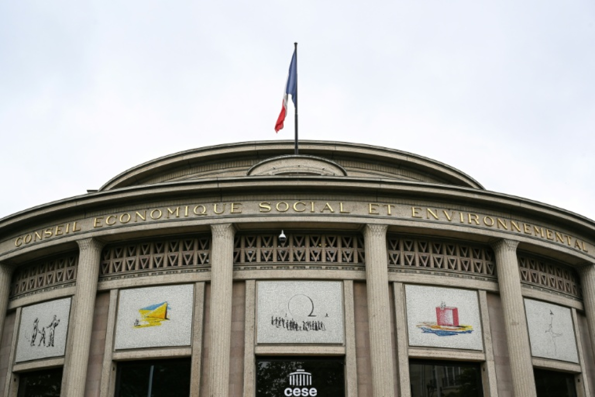 Cese: la France oscille entre le peuple et ses maîtres