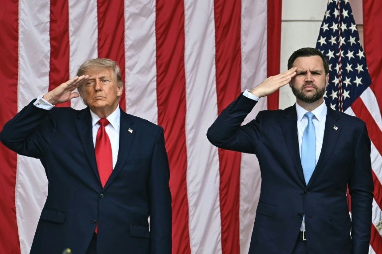 US-Iran MoU Reopens Hormuz: Impact on Asian Trade