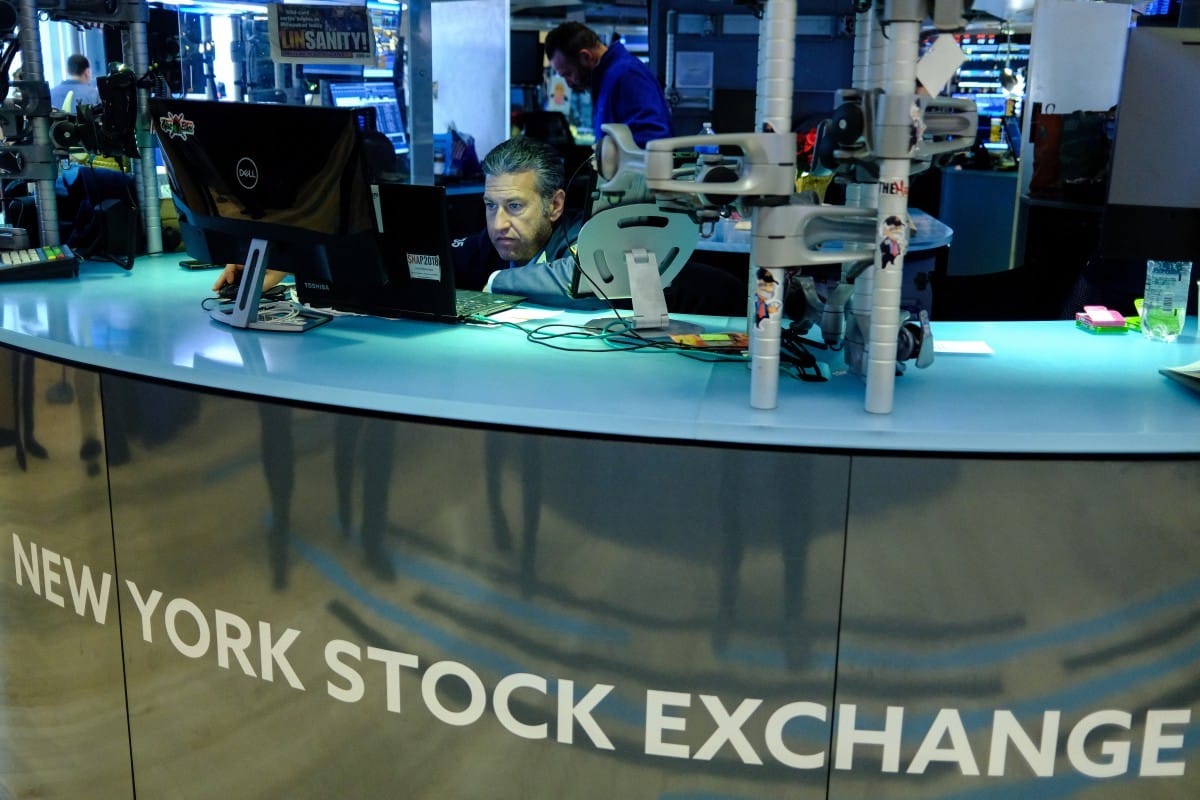 Oil Soars Past $90 as Mideast War Threatens Global Supply