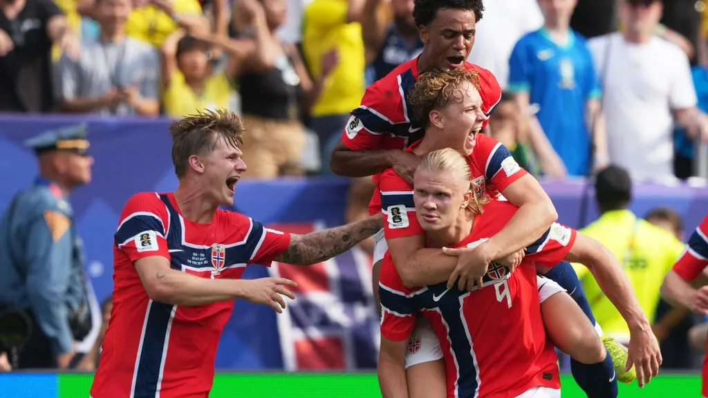WK-dag 24: Haaland schakelt Brazilië uit, onweer bedreigt Mexico-Engeland