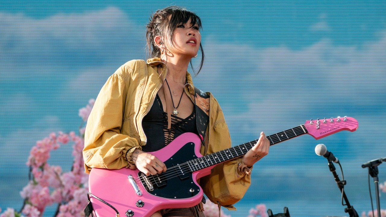 Beabadoobee Brings 2026 Powerlines Tour to Iowa This Summer