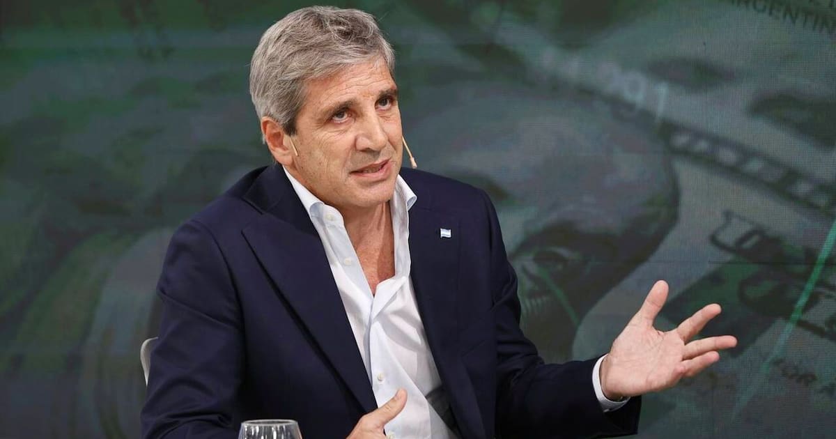 Caputo impulsa el ingreso de dólares al carry trade