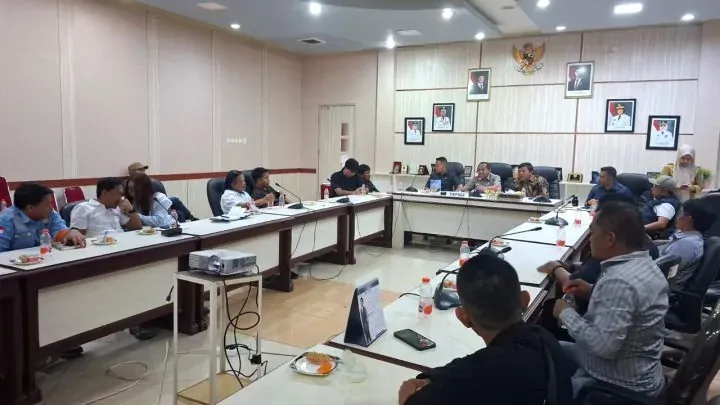 Lahan SHM Warga Dipakai Jalan Tambang, PT CLM dan PT PDS Disorot DPRD Lutim