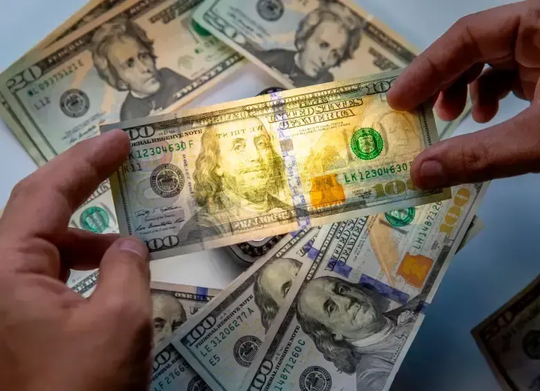 El dólar sube en Colombia mientras el mundo espera la decisión de la Reserva Federal