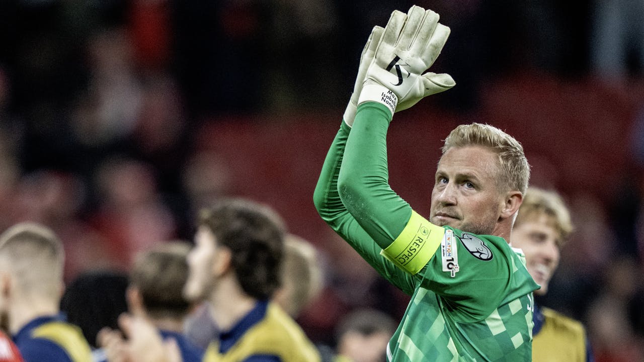 Schmeichel-æraen slutter: Analyse af skulderskade og fremtid