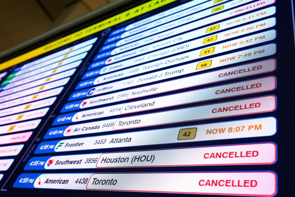 Trump's New Flight Rules Strip Away Passenger Rights and Protect Airlines