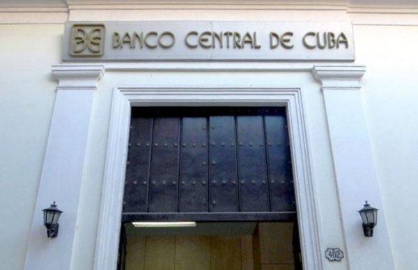 Banca cubana en Revolución: 20 transformaciones para un sistema financiero al servicio del pueblo