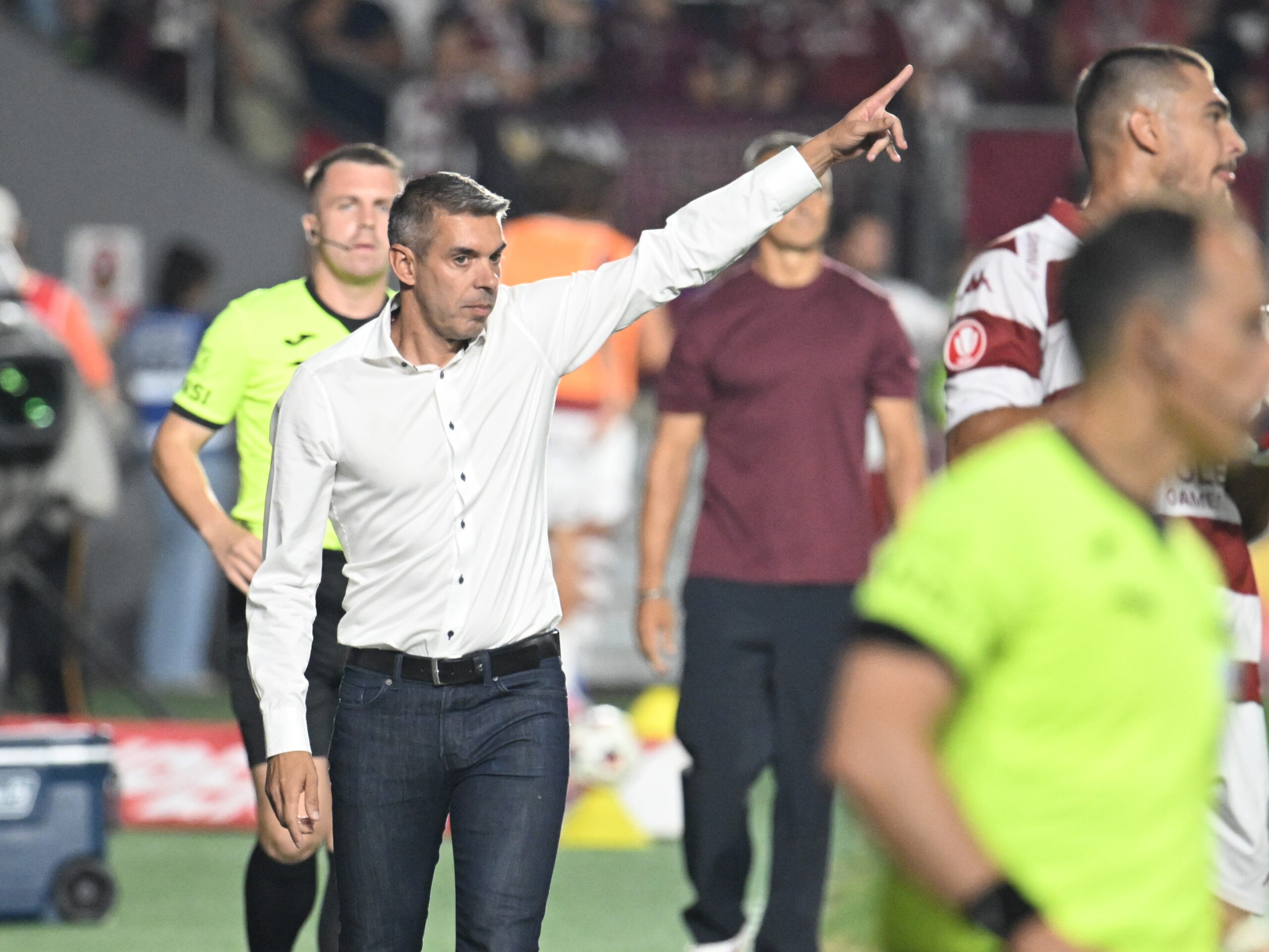 Nuno Campos spune că Dinamo nu se bate la titlu, Maxim îi răspunde tranșant