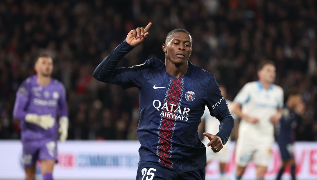 Nuno Mendes du PSG: Une polyvalence qui défie la logique