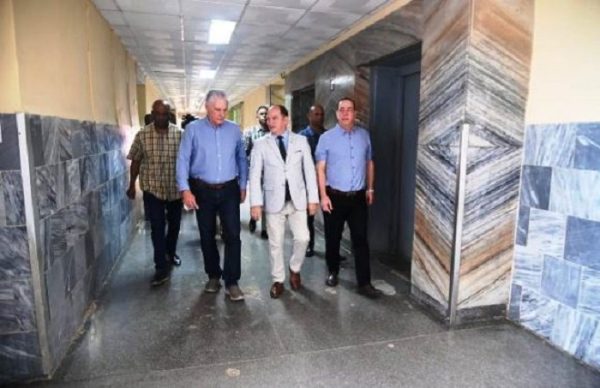 Cuba avanza hacia la digitalización heroica de la salud