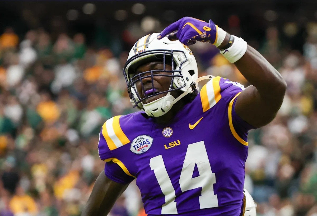 Iowa's DJ Vonnahme cracks top 5 in national tight end rankings for 2026